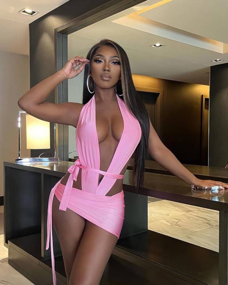 so hot in that dress 50 pics 2.html - 50 HD Photos | Premium Gallery 2023