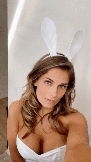 hot girls are here for you 42 gifs 3.html - 1 HD GIF | Premium Gallery 2023