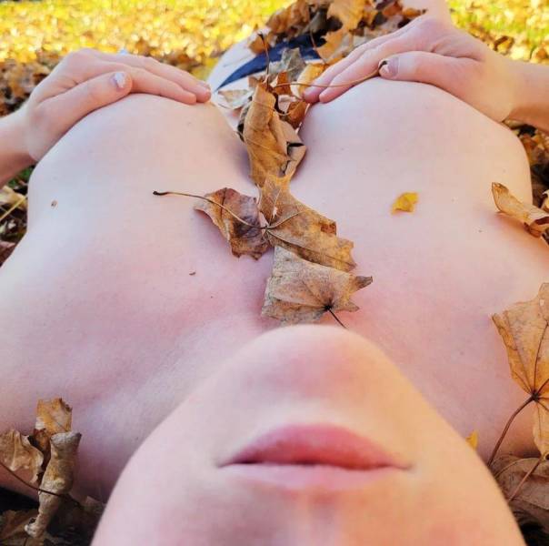 show us your hands 49 pics 20.html - 49 HD Photos | Premium Gallery 2023