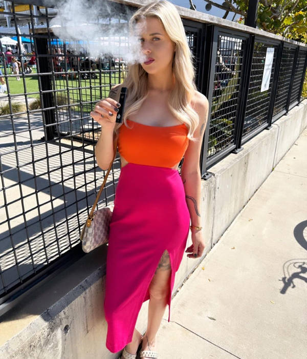 These Are Smokin’ Hot Babes!