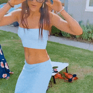 girls having some fun 39 gifs 2.html - 1 HD GIF | Premium Gallery 2023