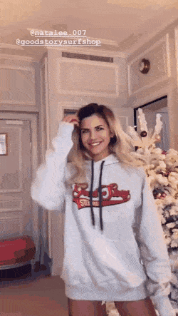 girls having fun 40 gifs 7.html - 1 HD GIF | Premium Gallery 2023