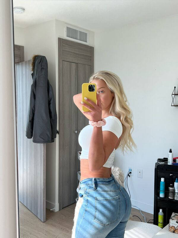 neverending struggle with tight jeans 46 pics 2 gifs 12.html - 46 HD GIF | Premium Gallery 2023