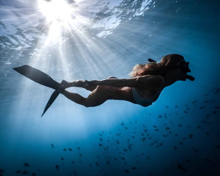 Girls Underwater photographed By John Kowitz