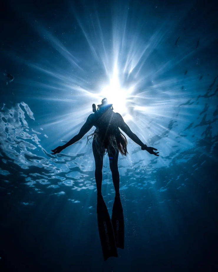 Girls Underwater photographed By John Kowitz