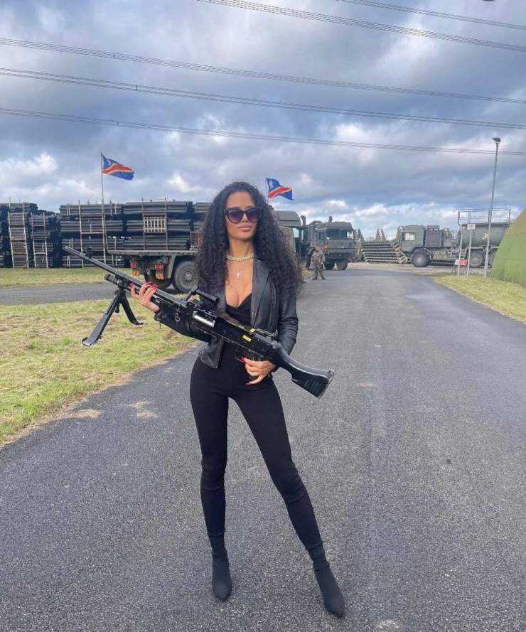 Guns And Girls: A Powerful Combination