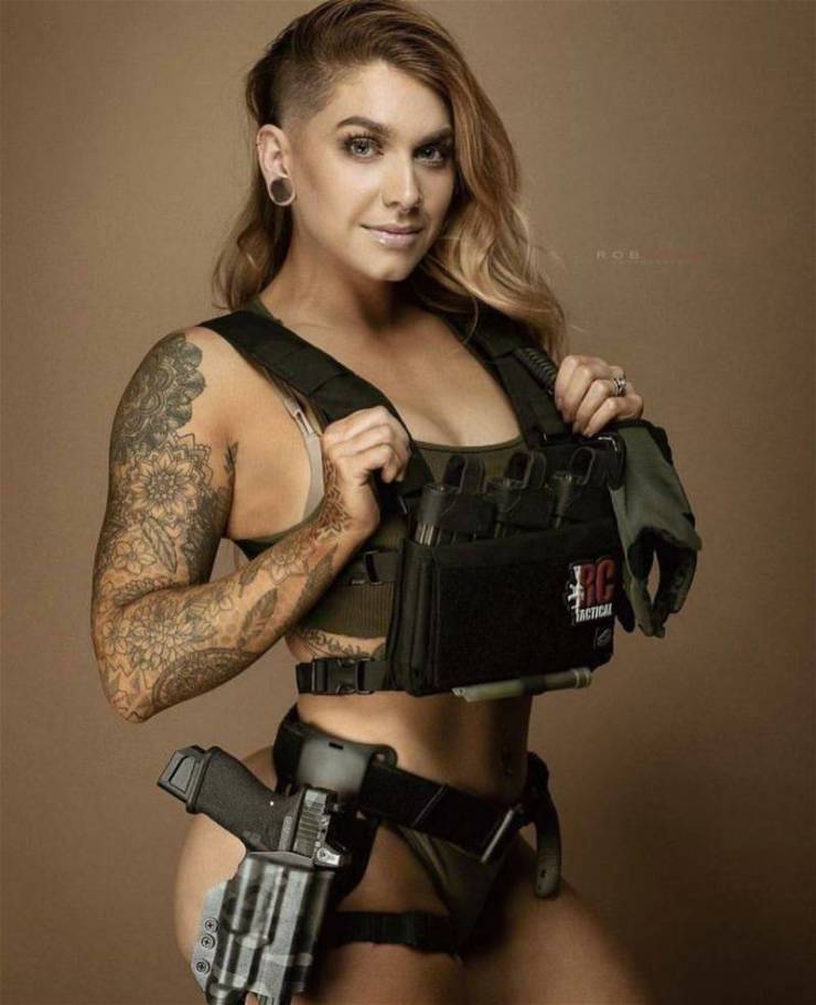 guns and girls a powerful combination 60 pics 2.html - 60 HD Photos | Premium Gallery 2023