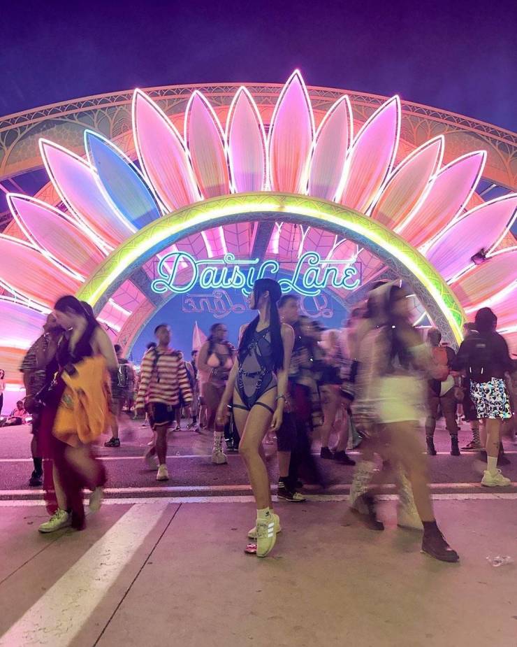 Sexy Music Festival Girls!