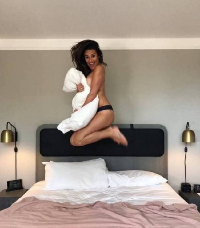 girls having fun 64 pics 2.html - 64 HD Photos | Premium Gallery 2023