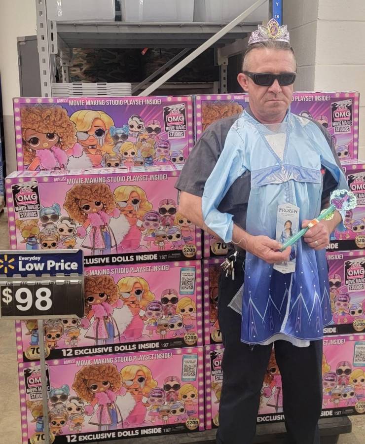 walmart visitors are very special 56 pics 17.html - 56 HD Photos | Premium Gallery 2023