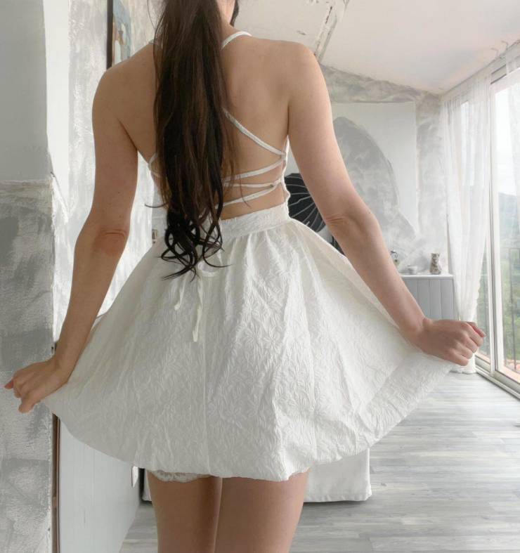 Sundresses Are Always Sexy!