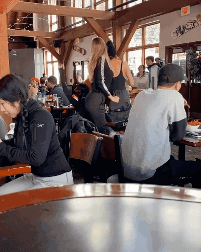 unconventional and comical influencer moments 15 gifs 2.html - 1 HD GIF | Premium Gallery 2023