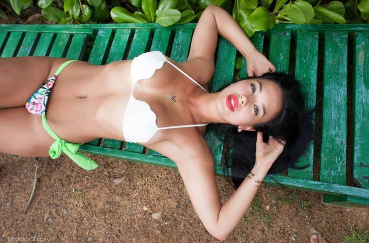 Beautiful Summer Loving Bikini Girls