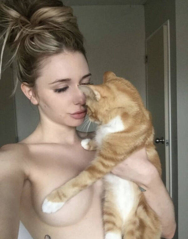 Show Us Your Hand Bras!