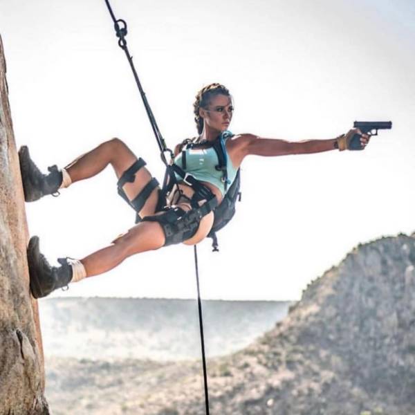 guns and girls a powerful combination 57 pics 10.html - 57 HD Photos | Premium Gallery 2023