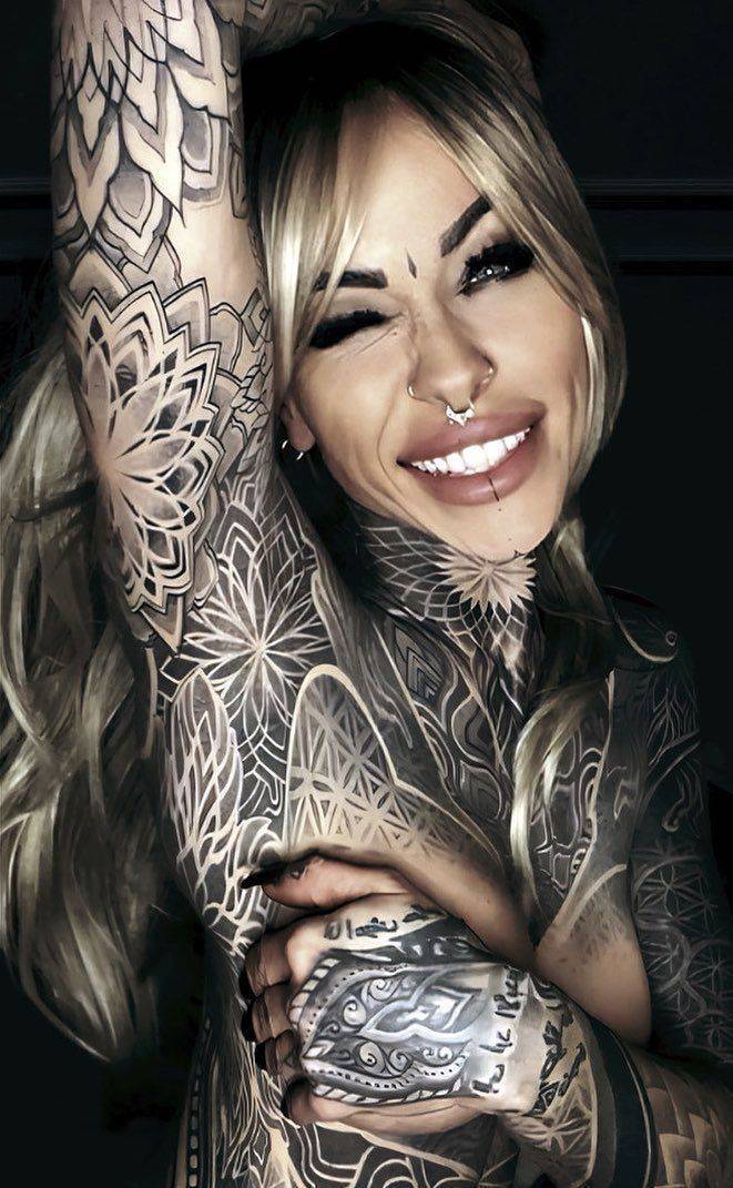 tattooed and sexy 40 pics 8.html - 40 HD Photos | Premium Gallery 2023