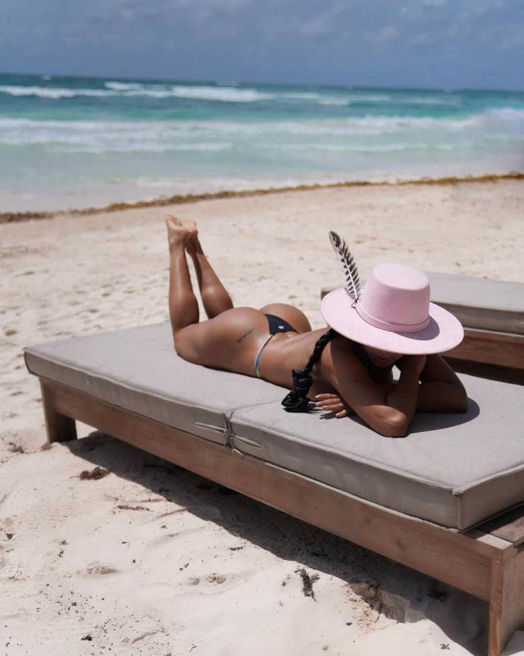 a bootyfull collection of girls 40 pics 12.html - 40 HD Photos | Premium Gallery 2023