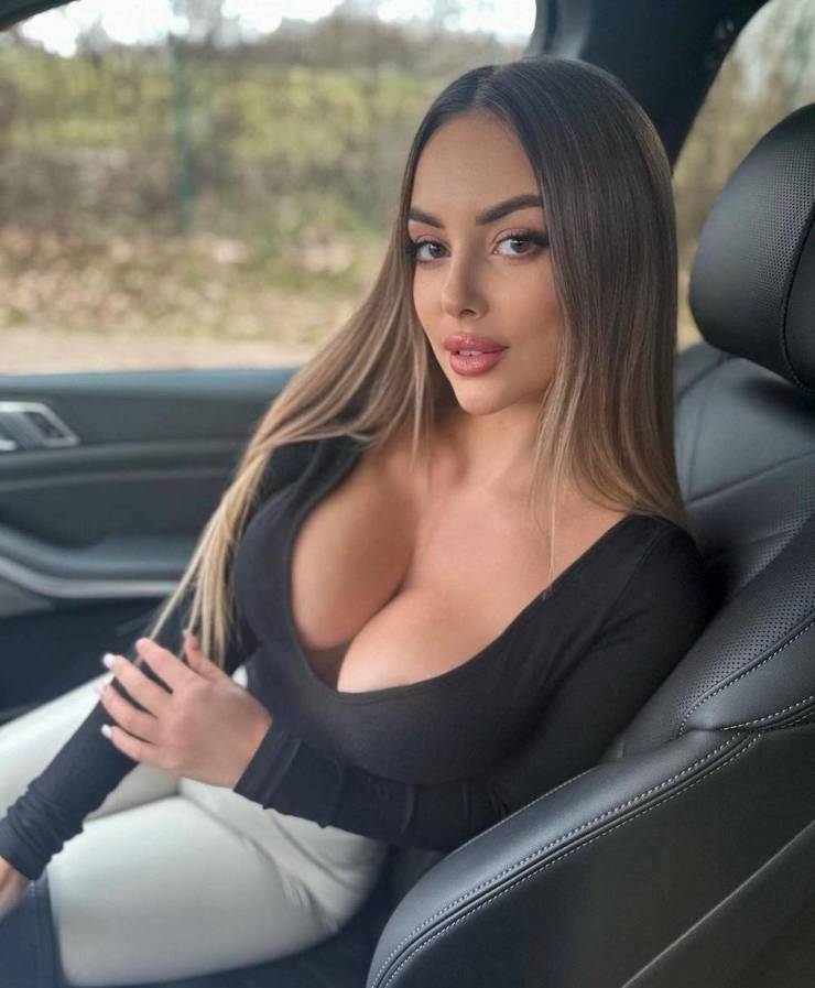 big boobs only 47 pics 14.html - 47 HD Photos | Premium Gallery 2023