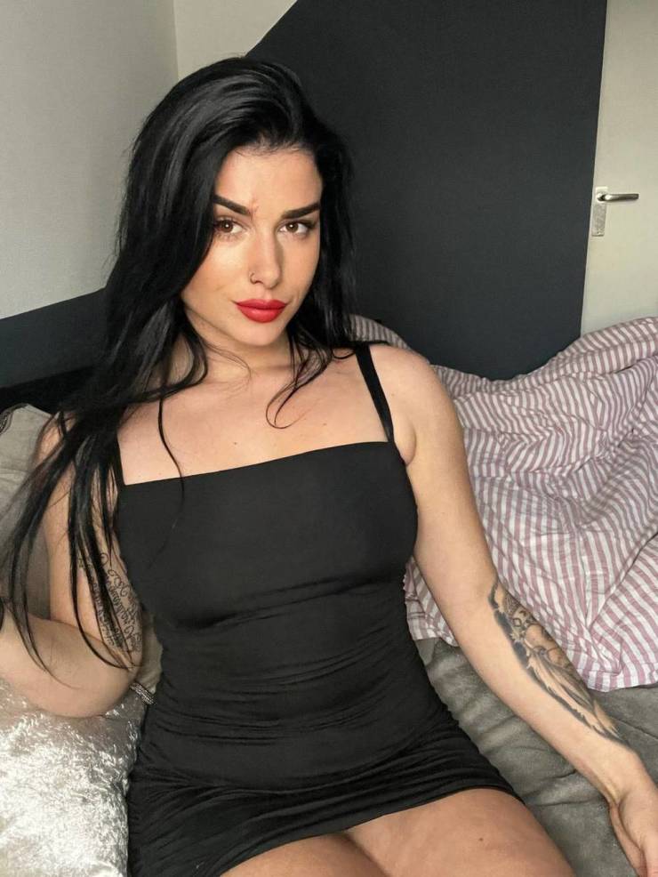 woah thats a tight dress 48 pics 4.html - 48 HD Photos | Premium Gallery 2023