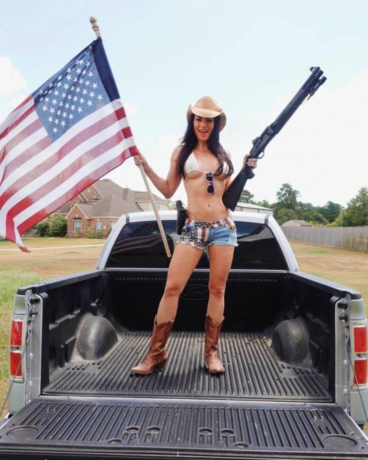 Guns And Girls: A Powerful Combination