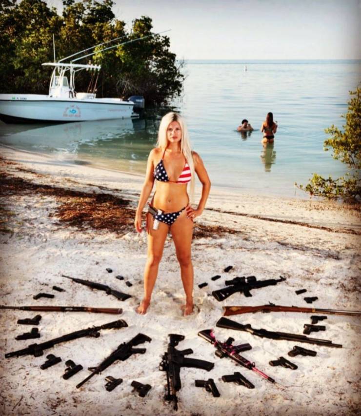 guns and girls a powerful combination 59 pics 4.html - 59 HD Photos | Premium Gallery 2023