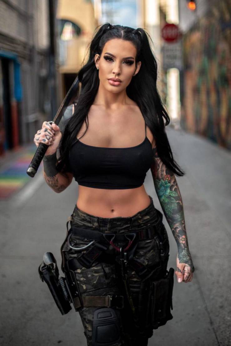 guns and girls a powerful combination 59 pics 4.html - 59 HD Photos | Premium Gallery 2023