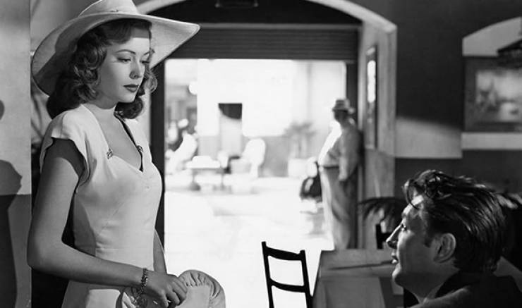Cinematic Seductresses: Top Films Featuring Femme Fatales