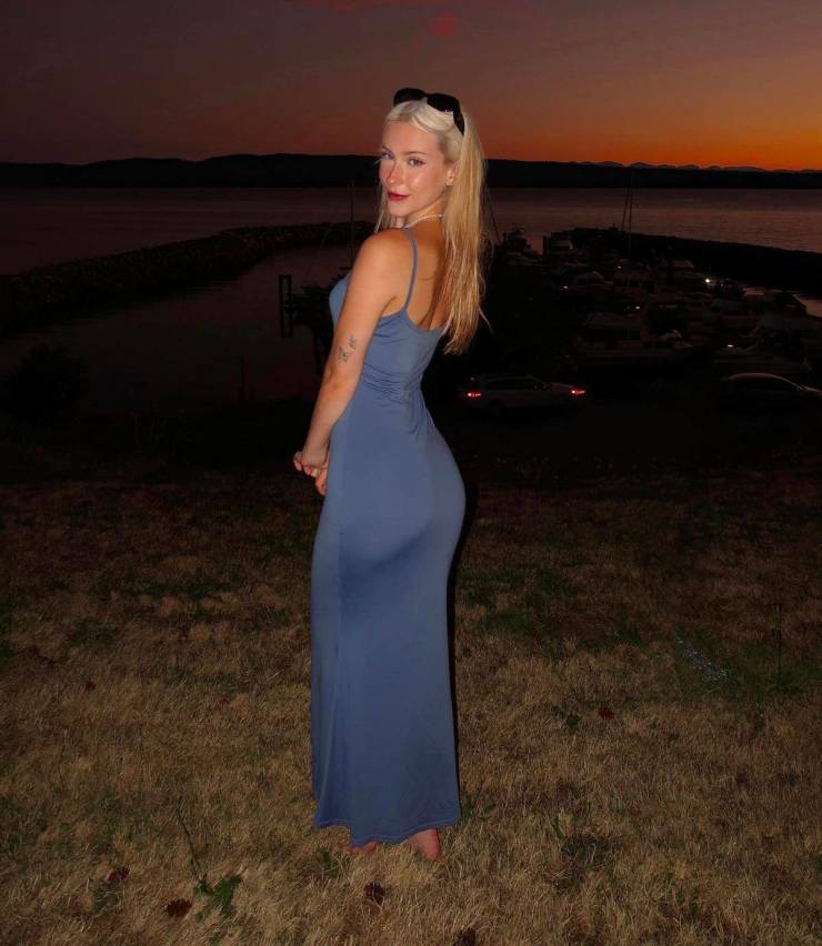 woah thats a tight dress 52 pics 7.html - 52 HD Photos | Premium Gallery 2023