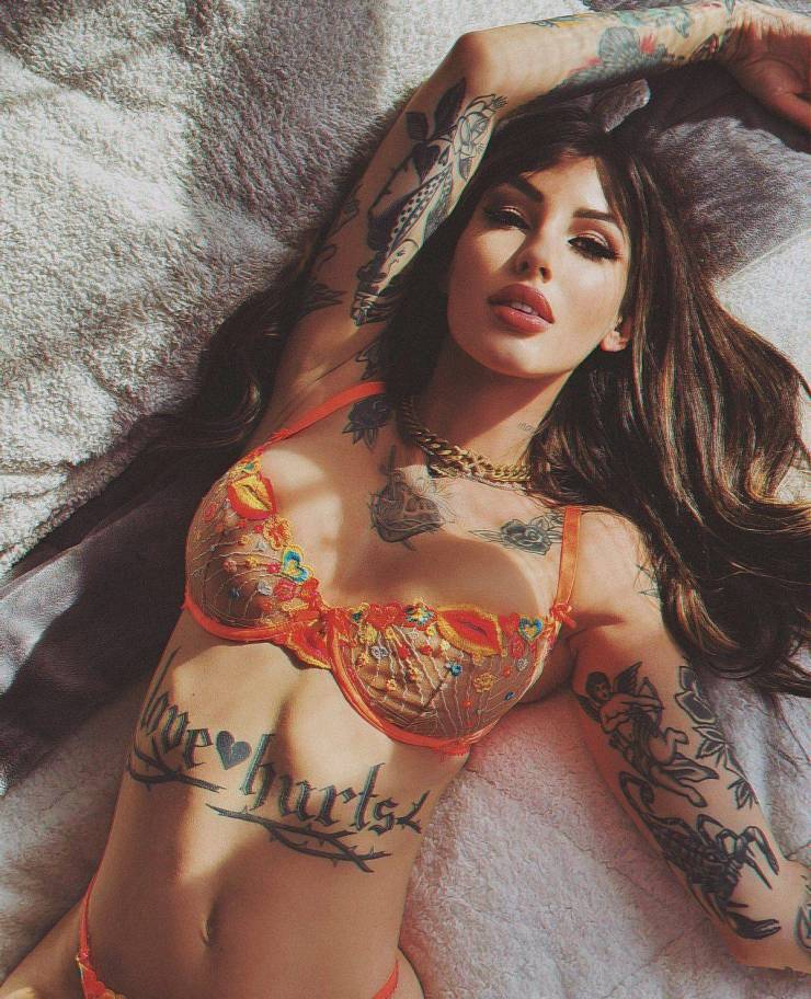 tattooed hotness 51 pics 3.html - 51 HD Photos | Premium Gallery 2023