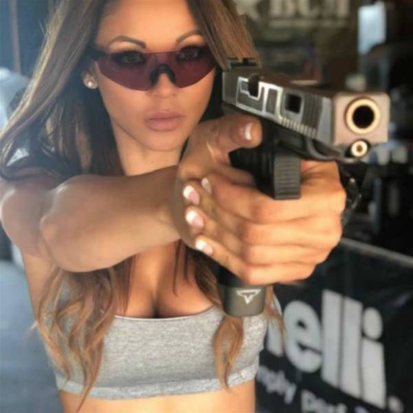 guns out 53 pics 1.html - 53 HD Photos | Premium Gallery 2023
