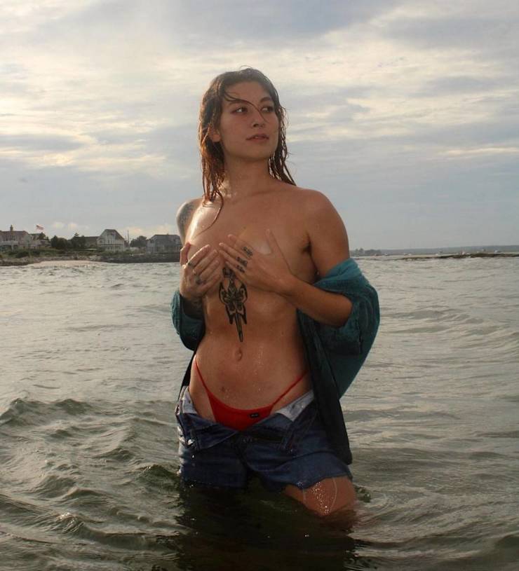 hands are the best bras 45 pics 15.html - 45 HD Photos | Premium Gallery 2023