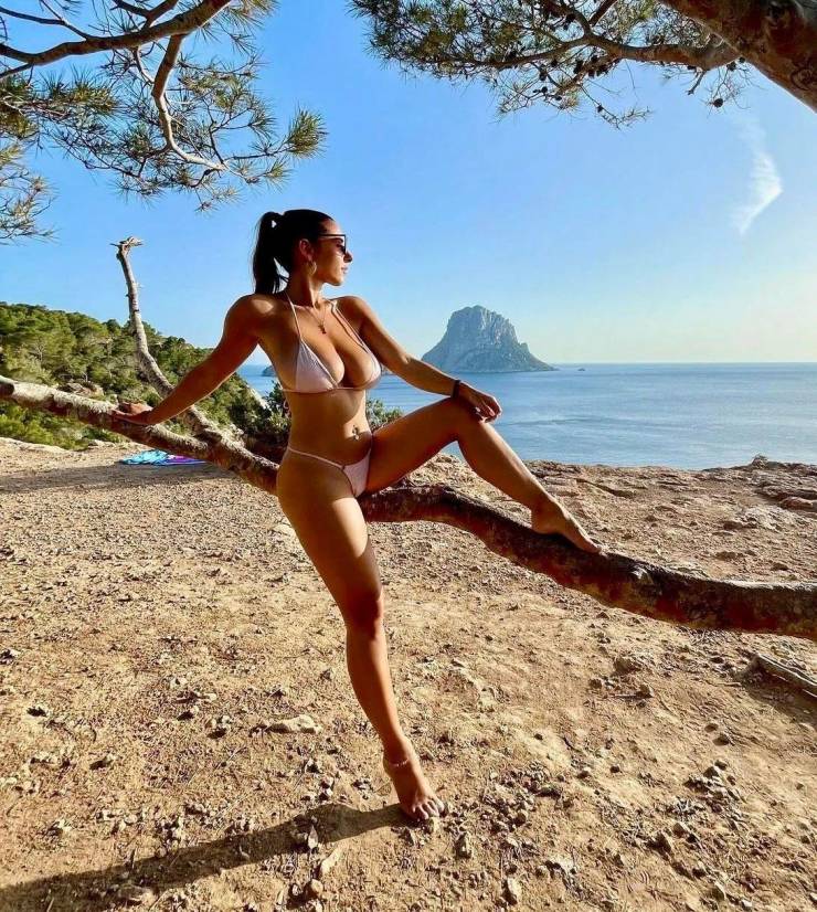 beautiful summer loving bikini girls 40 pics 20.html - 40 HD Photos | Premium Gallery 2023