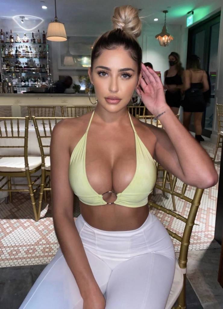 big boobs only 44 pics 7.html - 44 HD Photos | Premium Gallery 2023