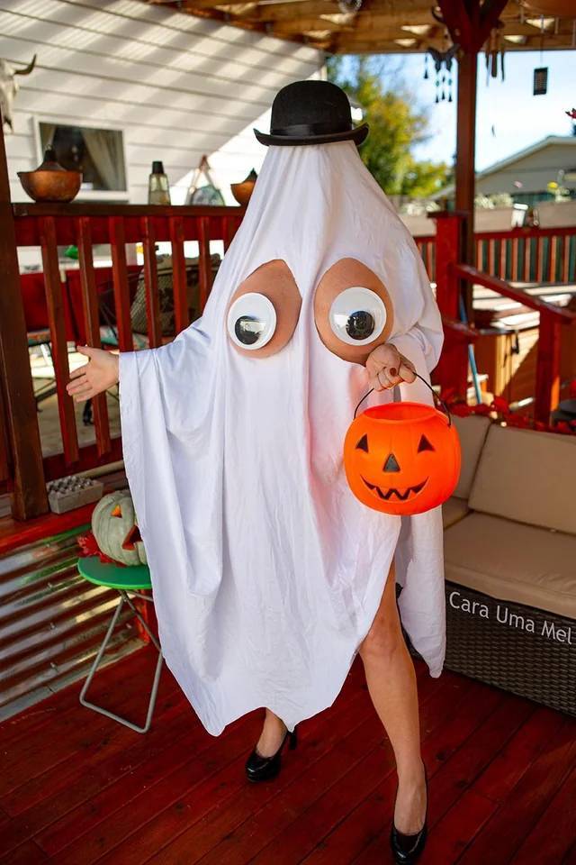 Show Us Your Underboobs!