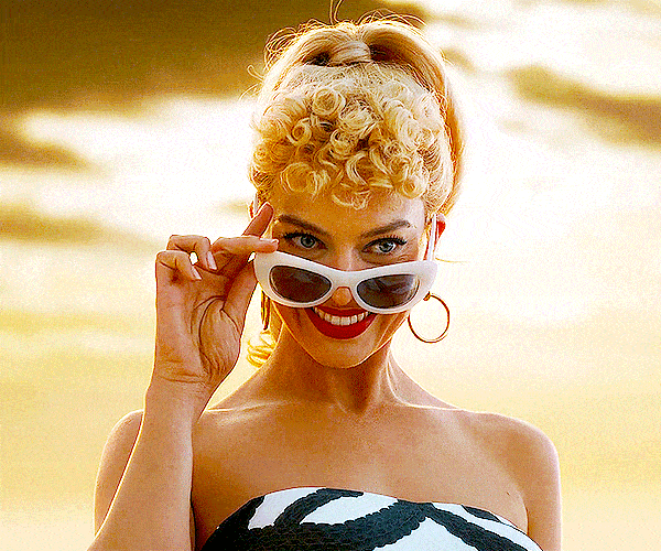 stunning margot robbie 30 gifs 3.html - 1 HD GIF | Premium Gallery 2023