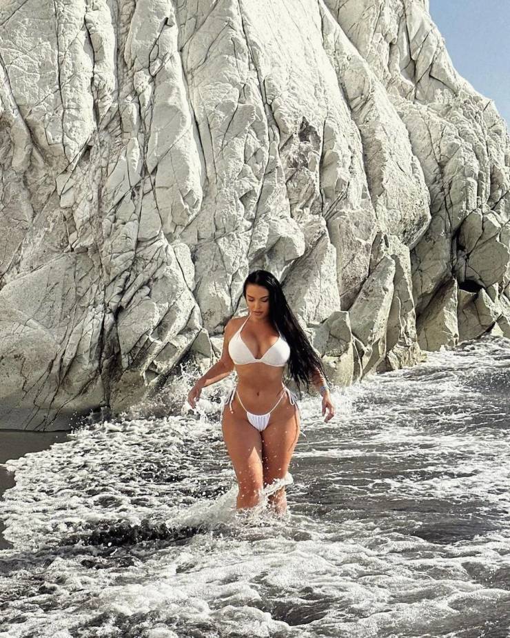 so wet and so sexy 40 pics 3 gifs 13.html - 40 HD GIF | Premium Gallery 2023