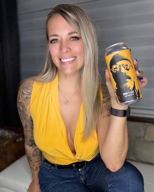 cheers to everyone 46 pics 2 gifs 3.html - 46 HD GIF | Premium Gallery 2023