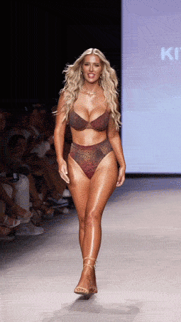 hot girls are here for you 36 gifs 2.html - 1 HD GIF | Premium Gallery 2023