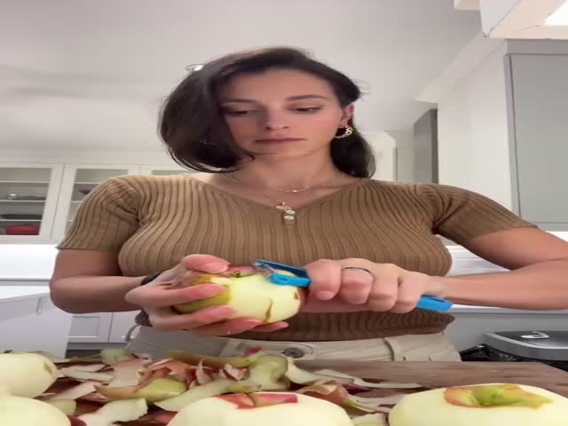 Two Reasons To Love Such Culinary Shows...