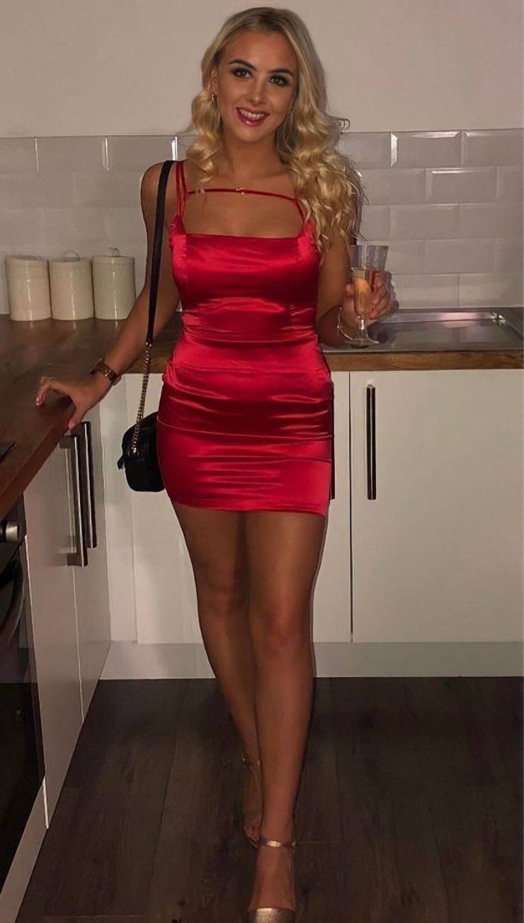 oh my those tight dresses 45 pics 19.html - 45 HD Photos | Premium Gallery 2024