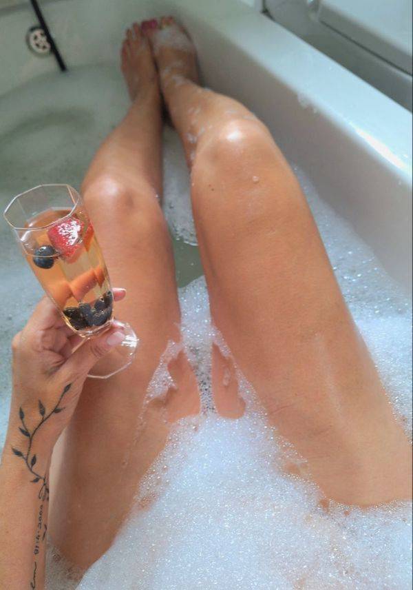 drinking never ends 40 pics 4 gifs 34.html - 40 HD GIF | Premium Gallery 2024