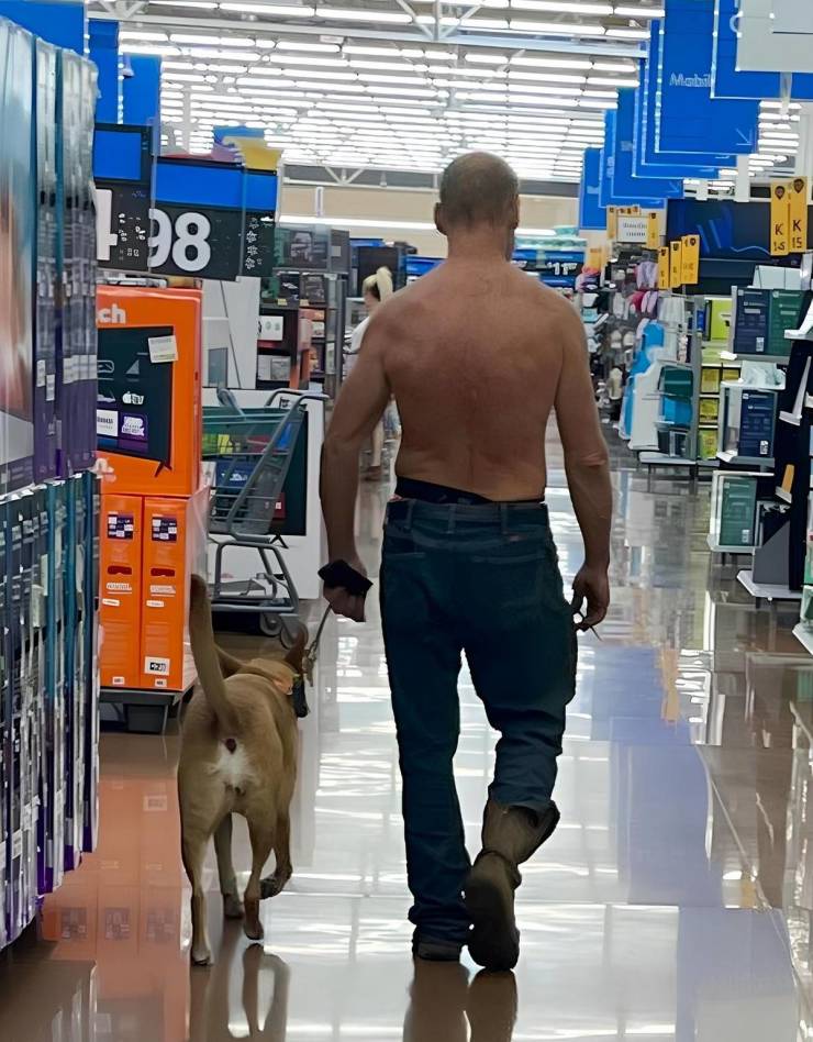 “Walmart” Customers Are Wild…