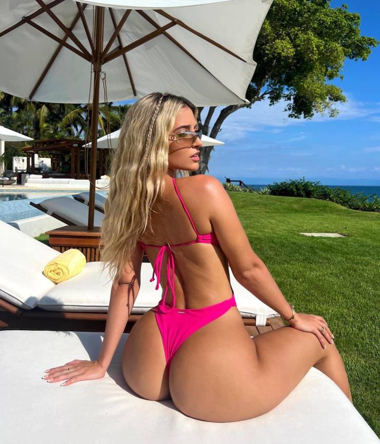 a bootyfull collection of girls 44 pics 12.html - 44 HD Photos | Premium Gallery 2024