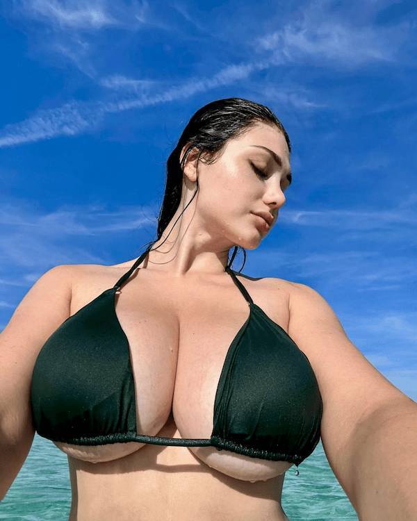 so wet and so sexy 43 pics 20.html - 43 HD Photos | Premium Gallery 2024