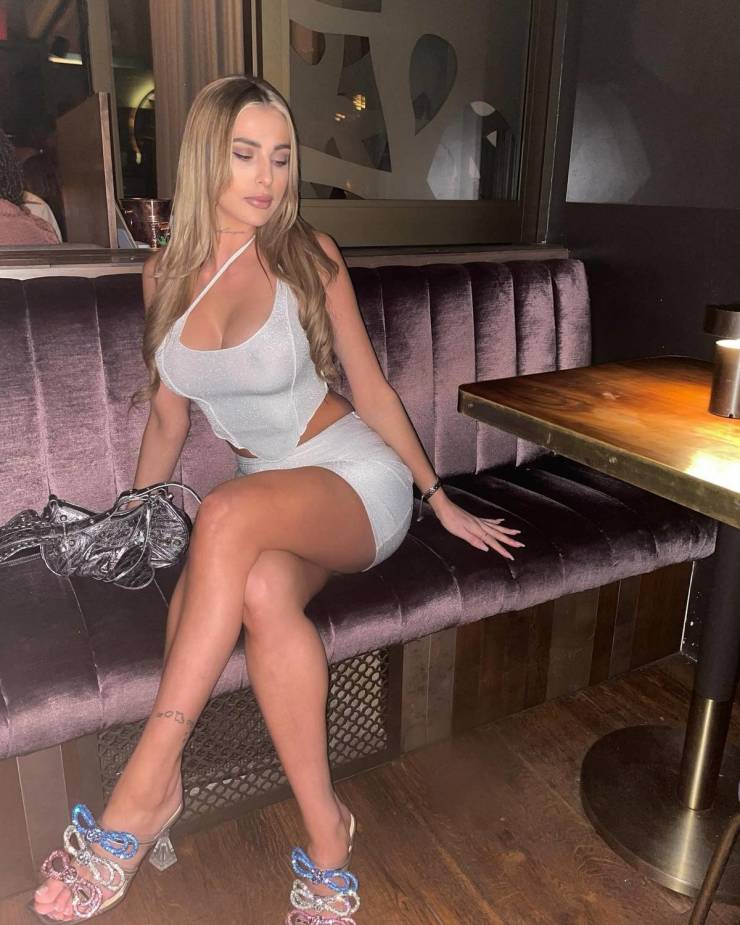 woah thats a tight dress 46 pics 45.html - 46 HD Photos | Premium Gallery 2024