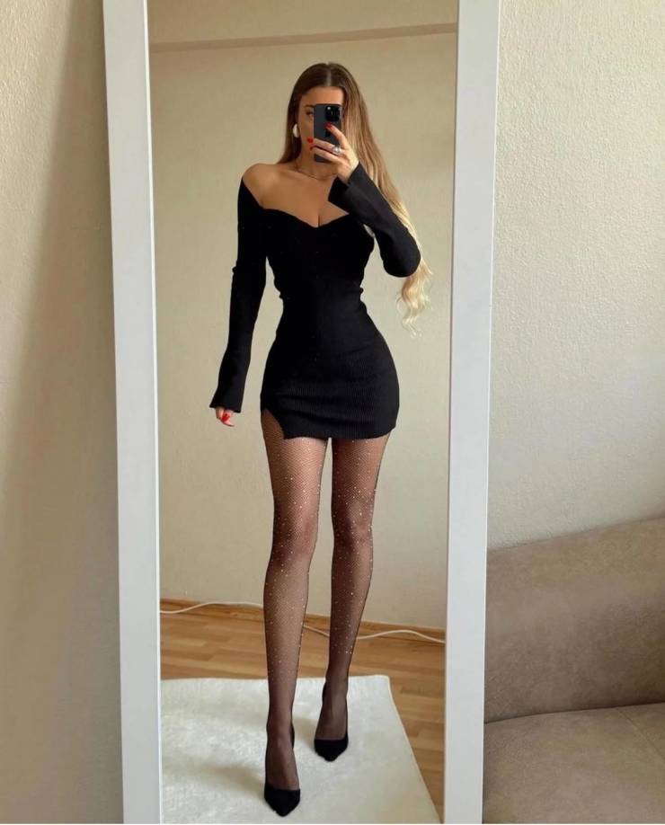 woah thats a tight dress 46 pics 45.html - 46 HD Photos | Premium Gallery 2024