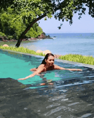 so wet and so sexy 27 gifs 6.html - 1 HD GIF | Premium Gallery 2024