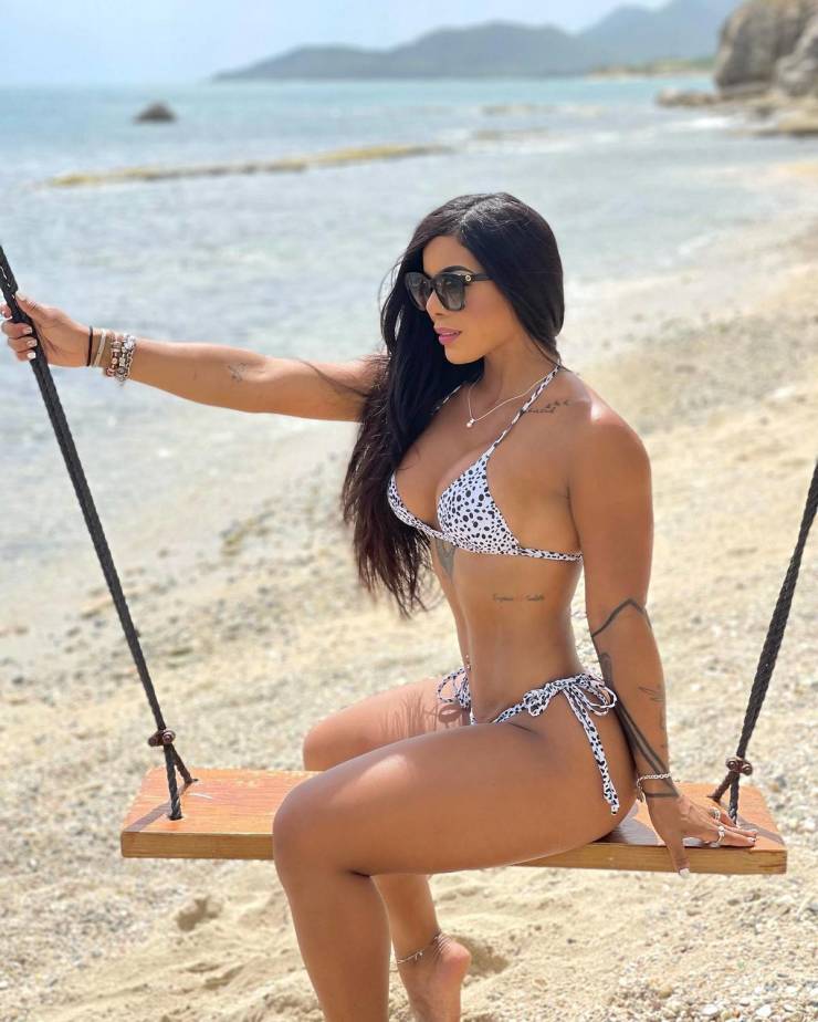 the beauty of side boobs 45 pics 12.html - 45 HD Photos | Premium Gallery 2024