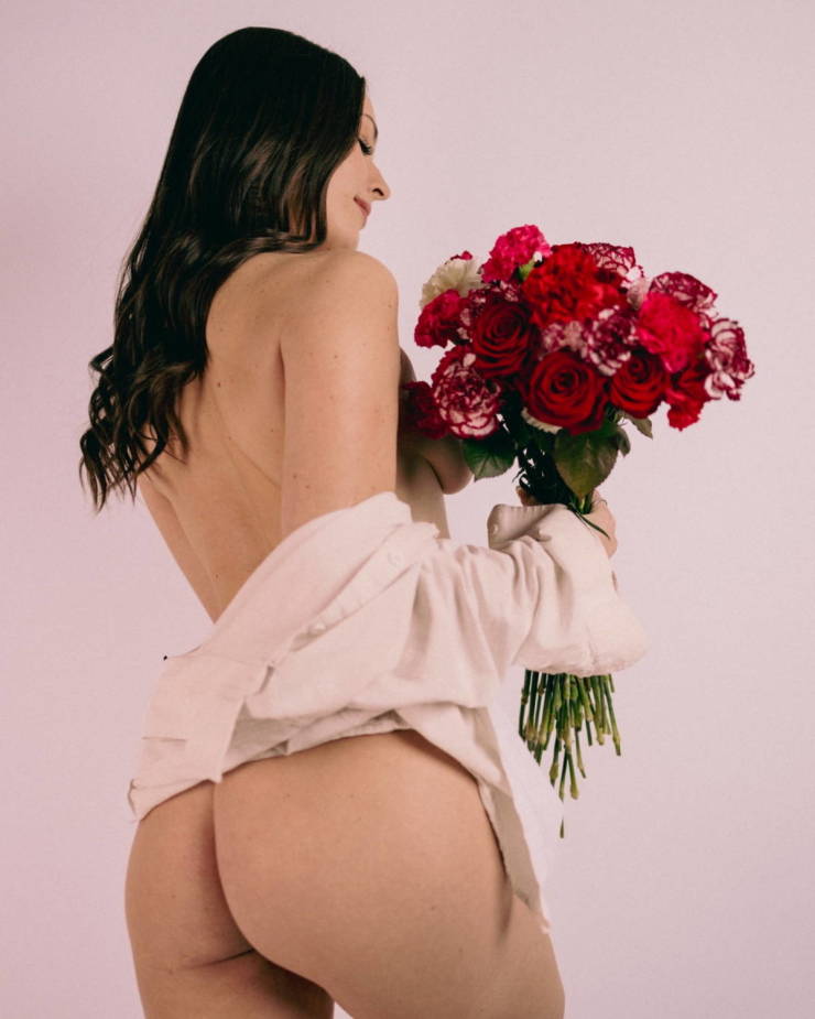 The Beauty Of Side Boobs