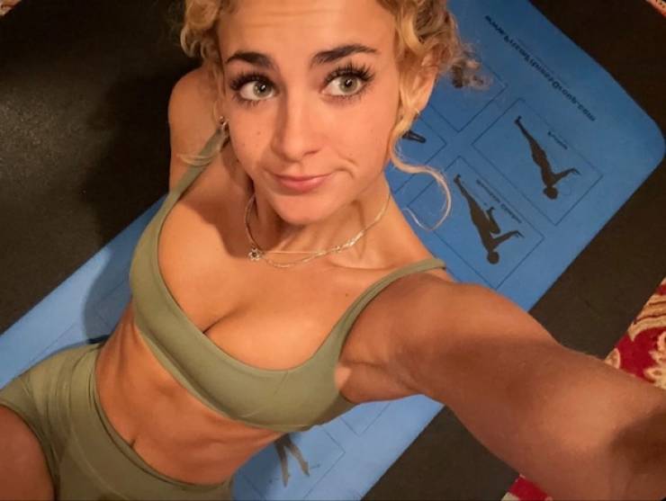 fit and smoking hot 36 pics 7.html - 36 HD Photos | Premium Gallery 2024